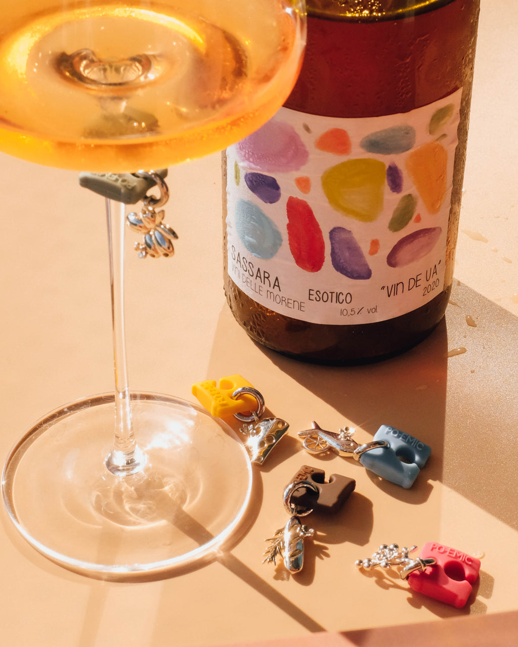 Kiki's Wine Charm Set