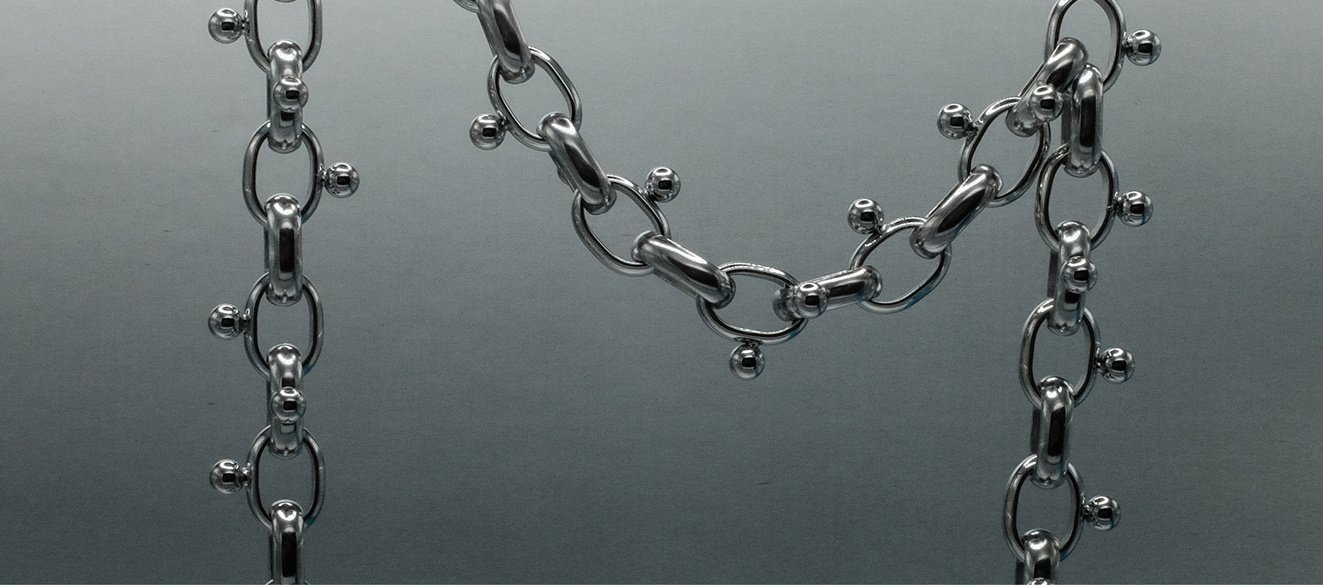 Silver chain necklace