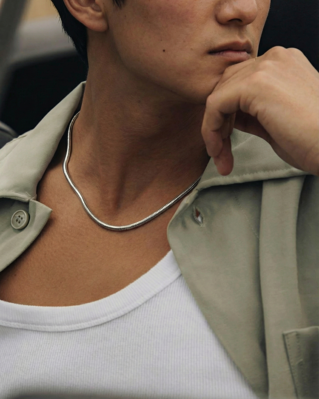 Model wearing POEMIC nuance necklace, showcasing effortless styling with tarnish-free jewelry.